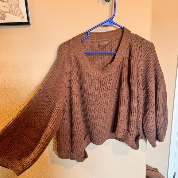 POL Sweaters - 3/4 sleeve cropped sweater